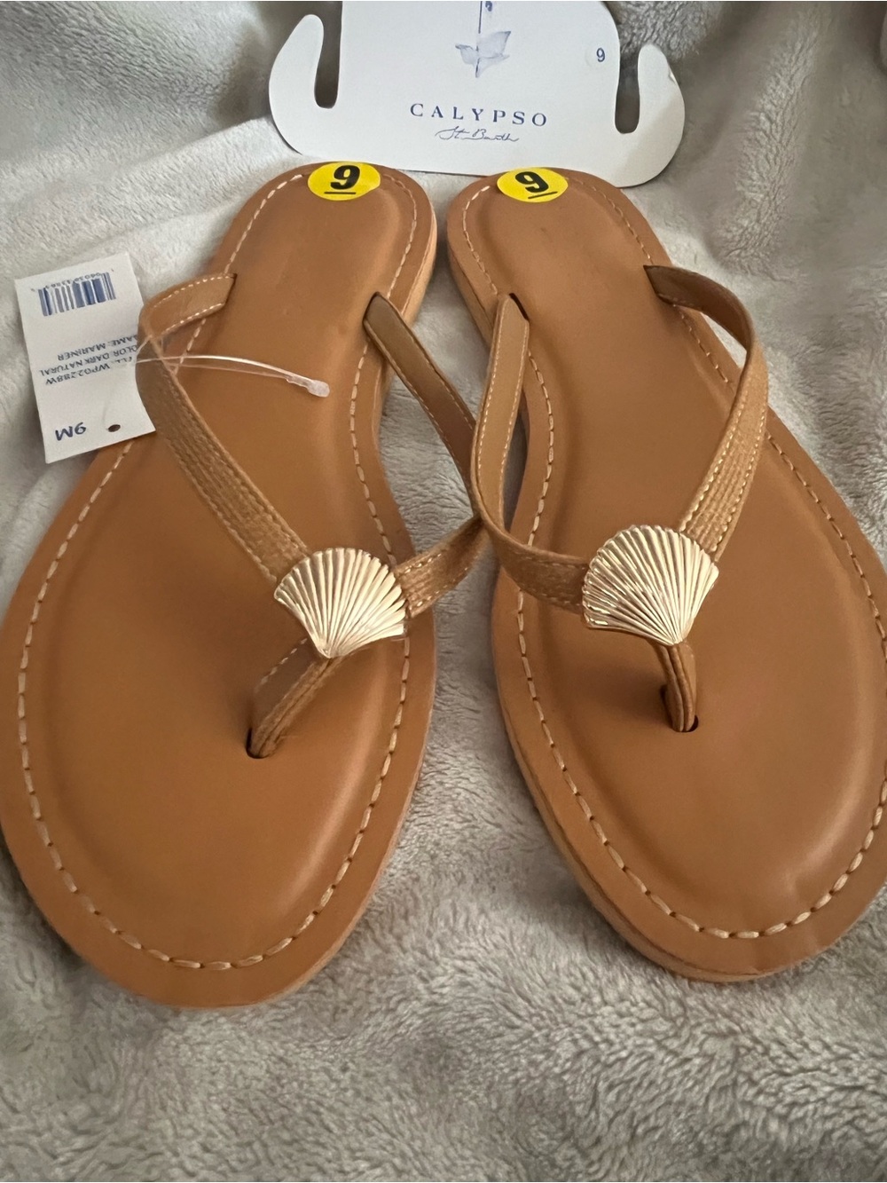 Calypso St. Barth Mariner Tan Flip Flop Sandals wi/ Gold Shell Accent Size 9 NWT